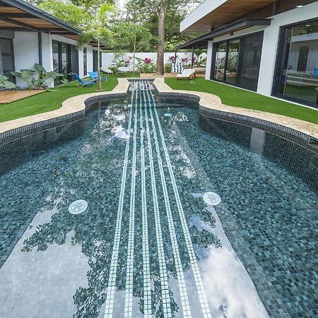 Playa Potrero - New Modern House, Pool In Guitar Shape - Casa Guitarra Villa Buitenkant foto